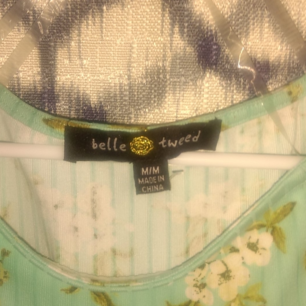 Blouse - Picture 2 of 3